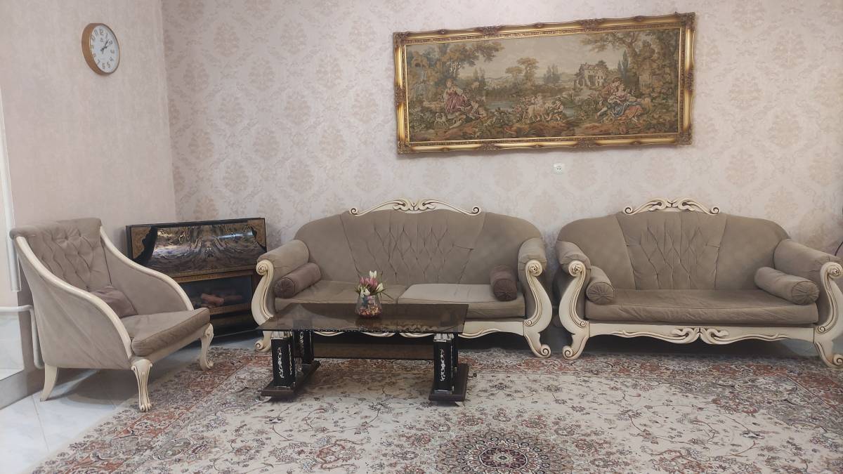 سوئیت آپارتمان خانه مسافر (تکاب)