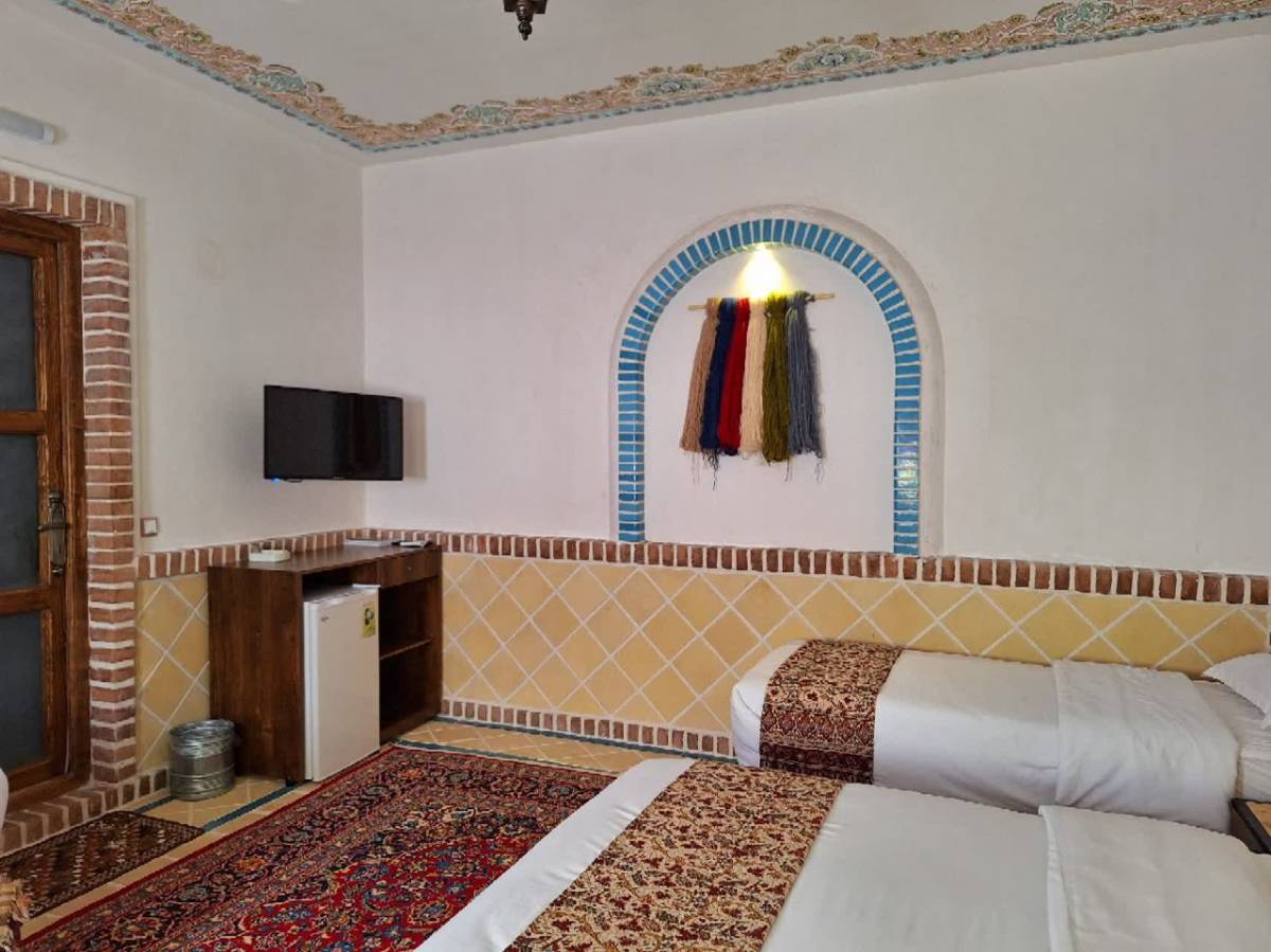 بومگردی دیاوا، اتاق فرش دیاوا 1 (نطنز)