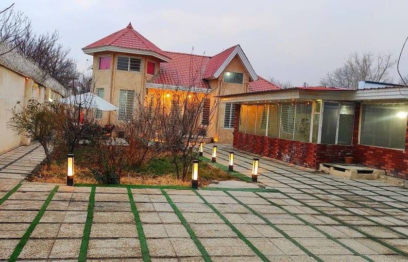 ویلا استخردار آتلانتیس (چهارباغ)