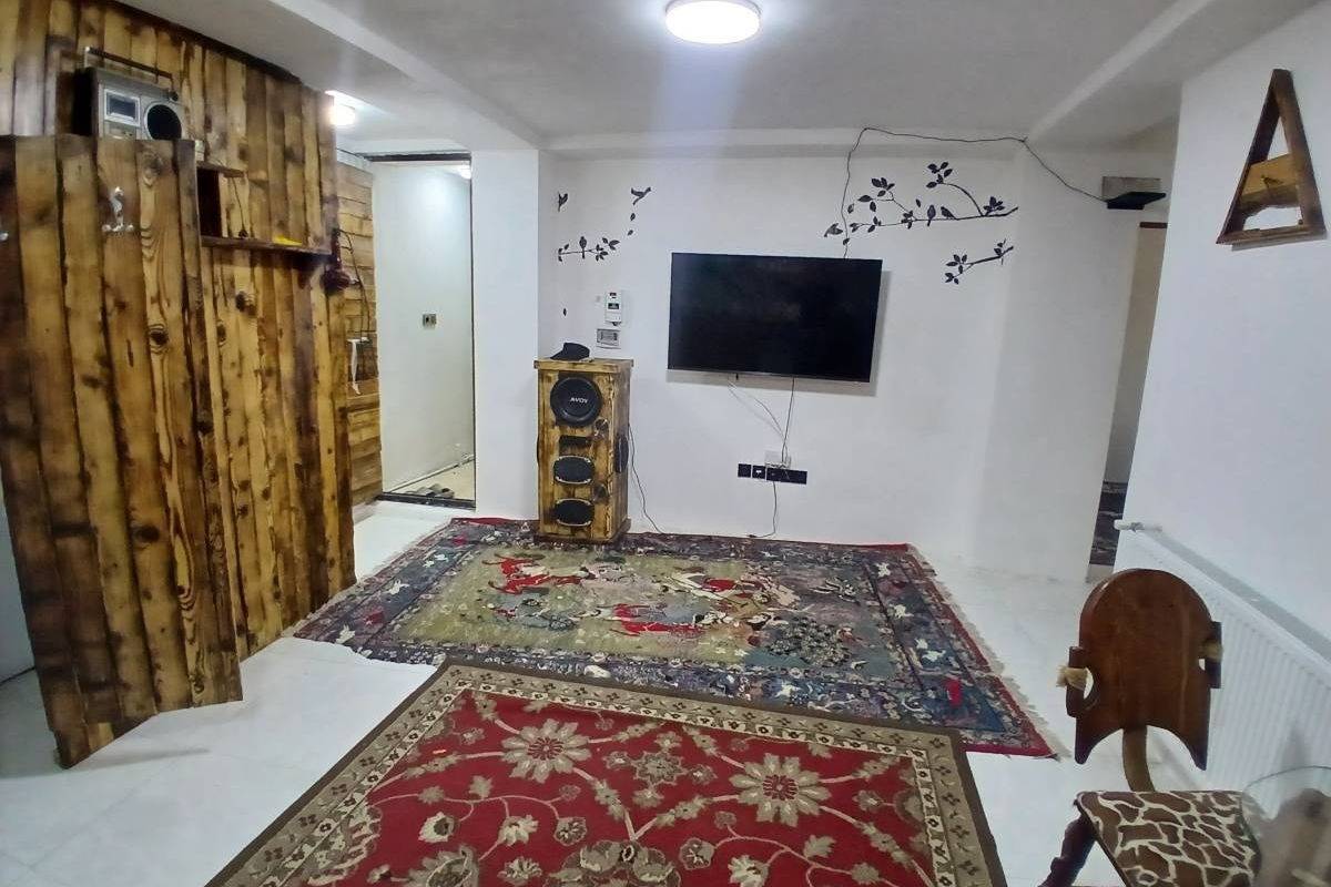 سوئیت غلامی (رشت، سنگر)