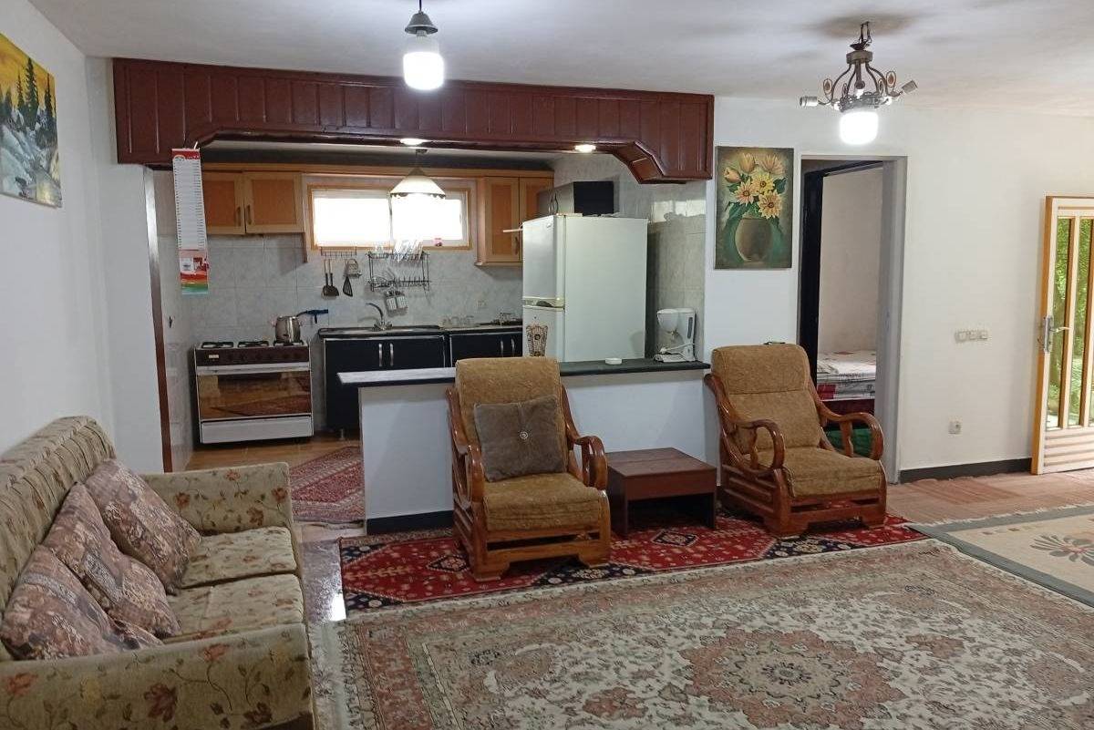 خونه باغ دوخوابه ستاره (نوشهر)