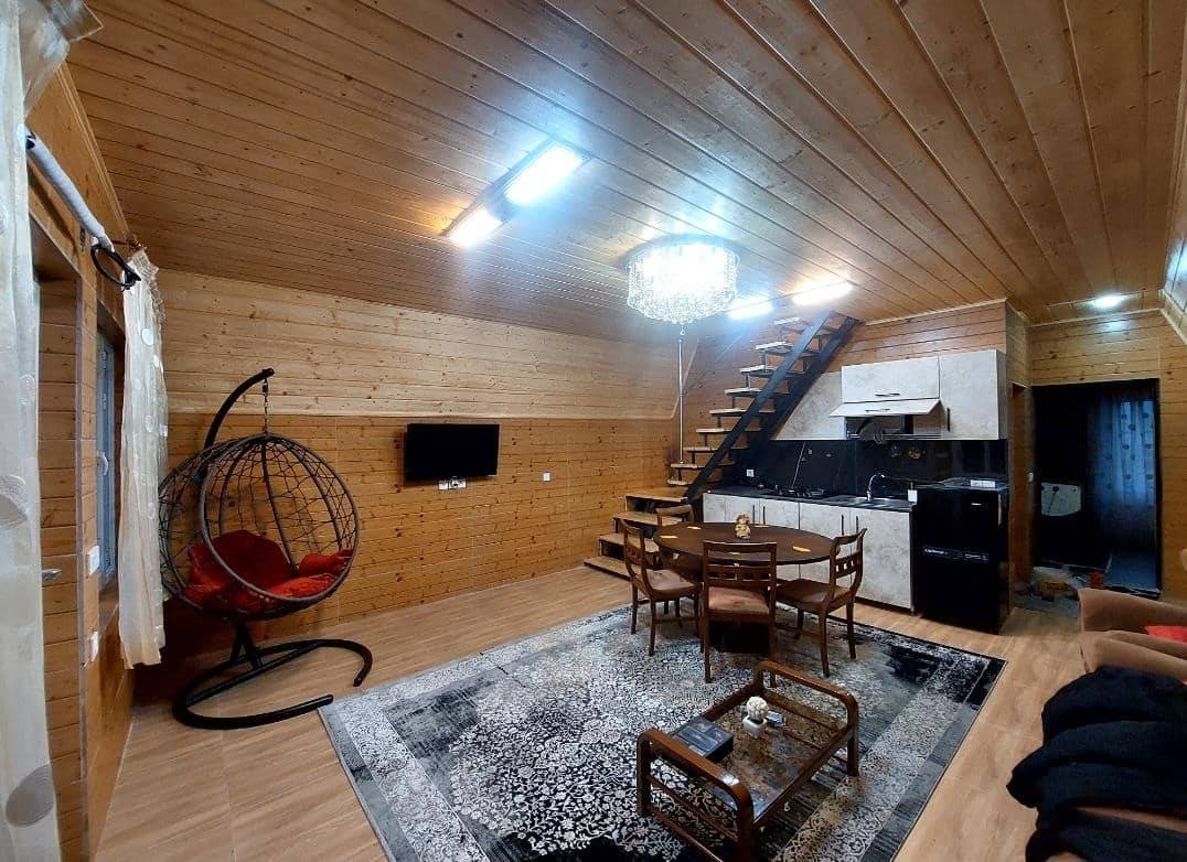 کلبه سوئیسی آجری سه خواب (بندرانزلی)