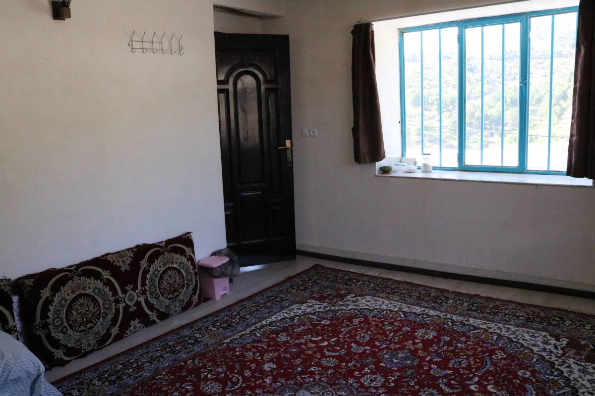 اقامتگاه سنگی شلماش، اتاق ویو (سردشت)