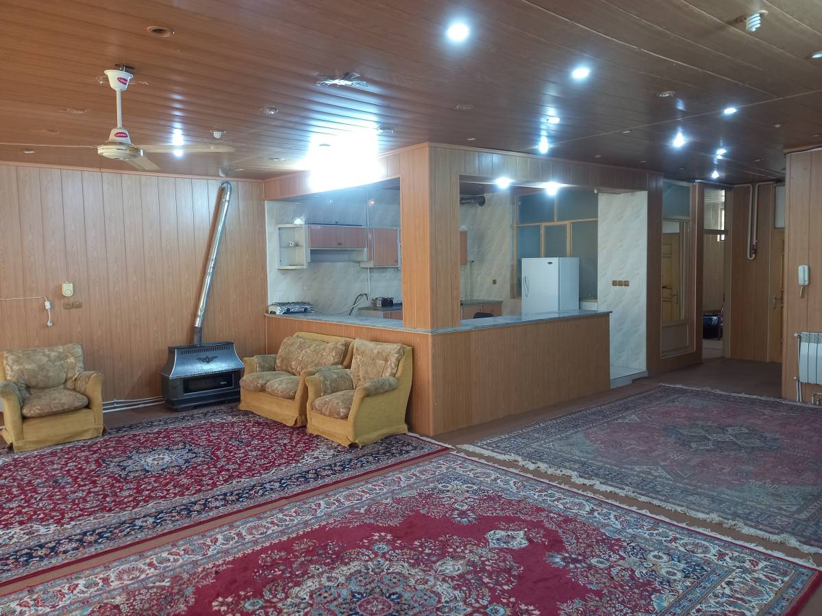 خانه تک خواب دربست بامداد (اصفهان، باغ بهادران)