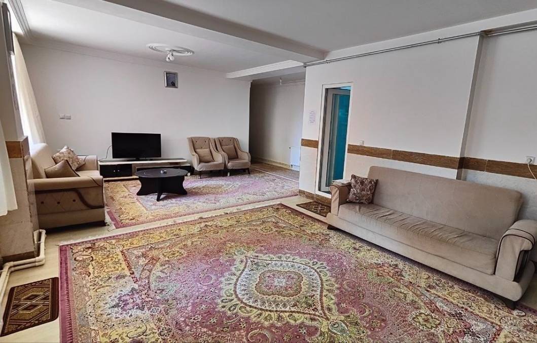 منزل یکخوابه، همکف (مهاباد)