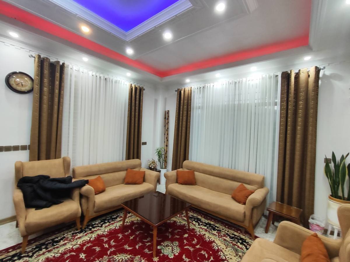 ویلا باغ استخردار ناصرخیل (کردان)