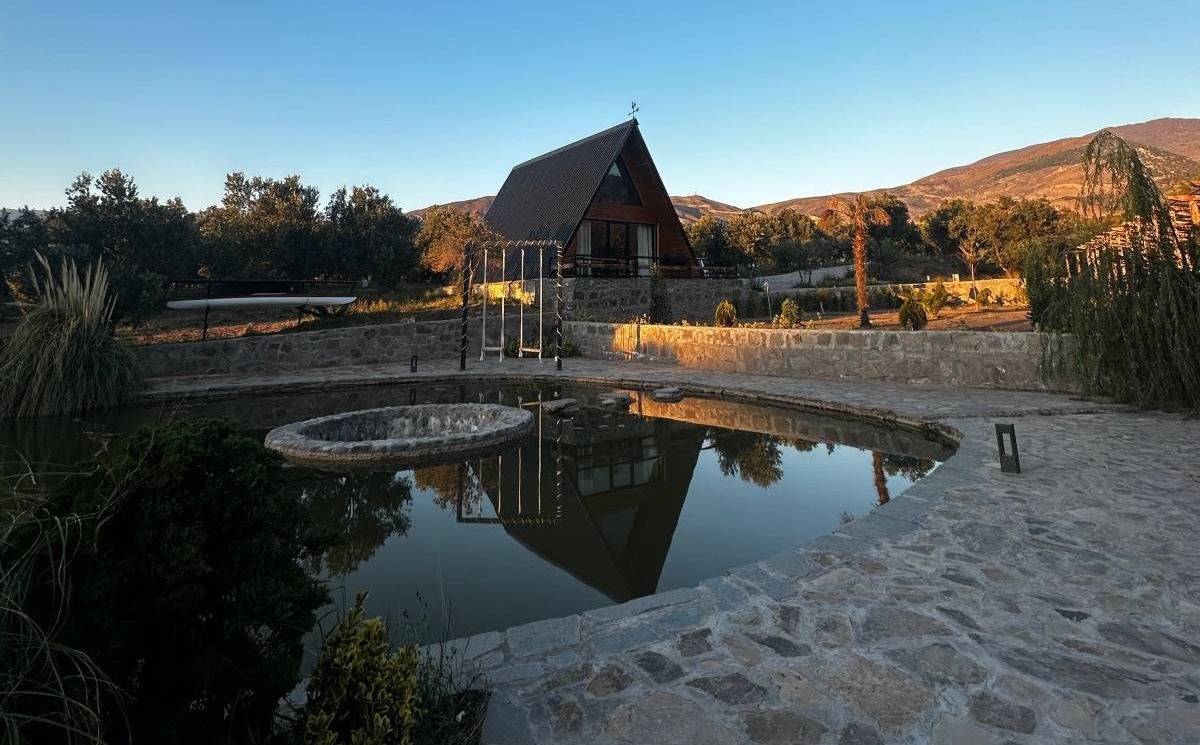کلبه سوئیسی مِنشیل (منجیل)