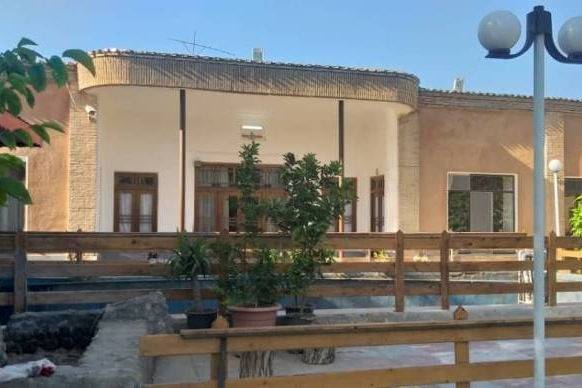 بوم گردی عمارت عباسی (اصفهان، تیران)