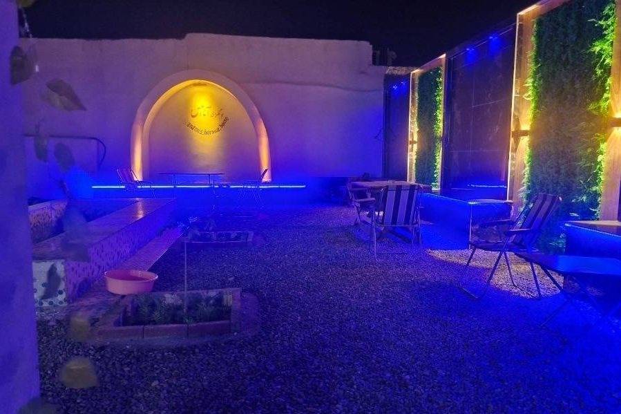 بومگردی آنامیس (هرمز)
