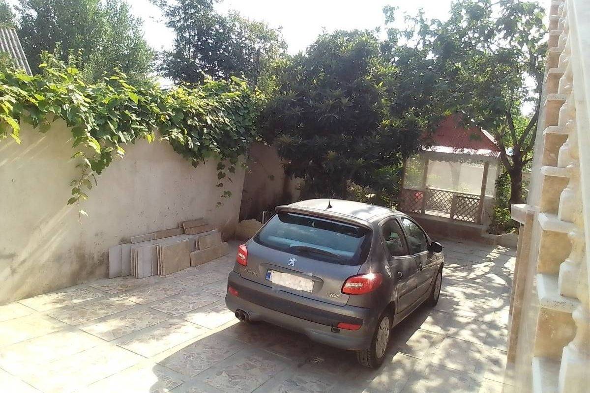 ویلای جنگلی استخردار شاهان (جاده رشت، سنگر)