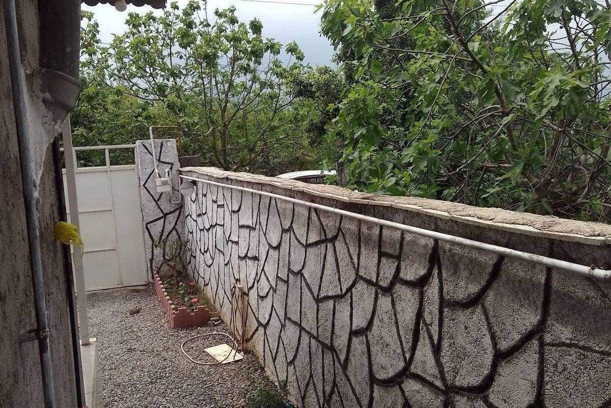 ویلای نوساز خداپرست (گیلان، صومعه سرا)