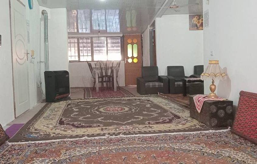منزل گل یاس (معلم کلایه)