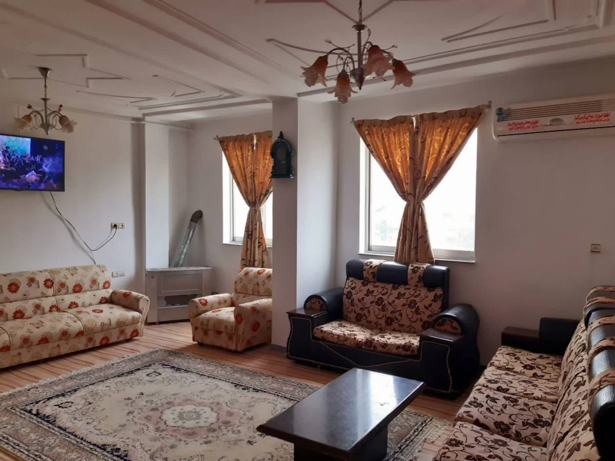 آپارتمان دوخواب ۹۵ متری تمیز و شیک (لاهیجان، سوستان)