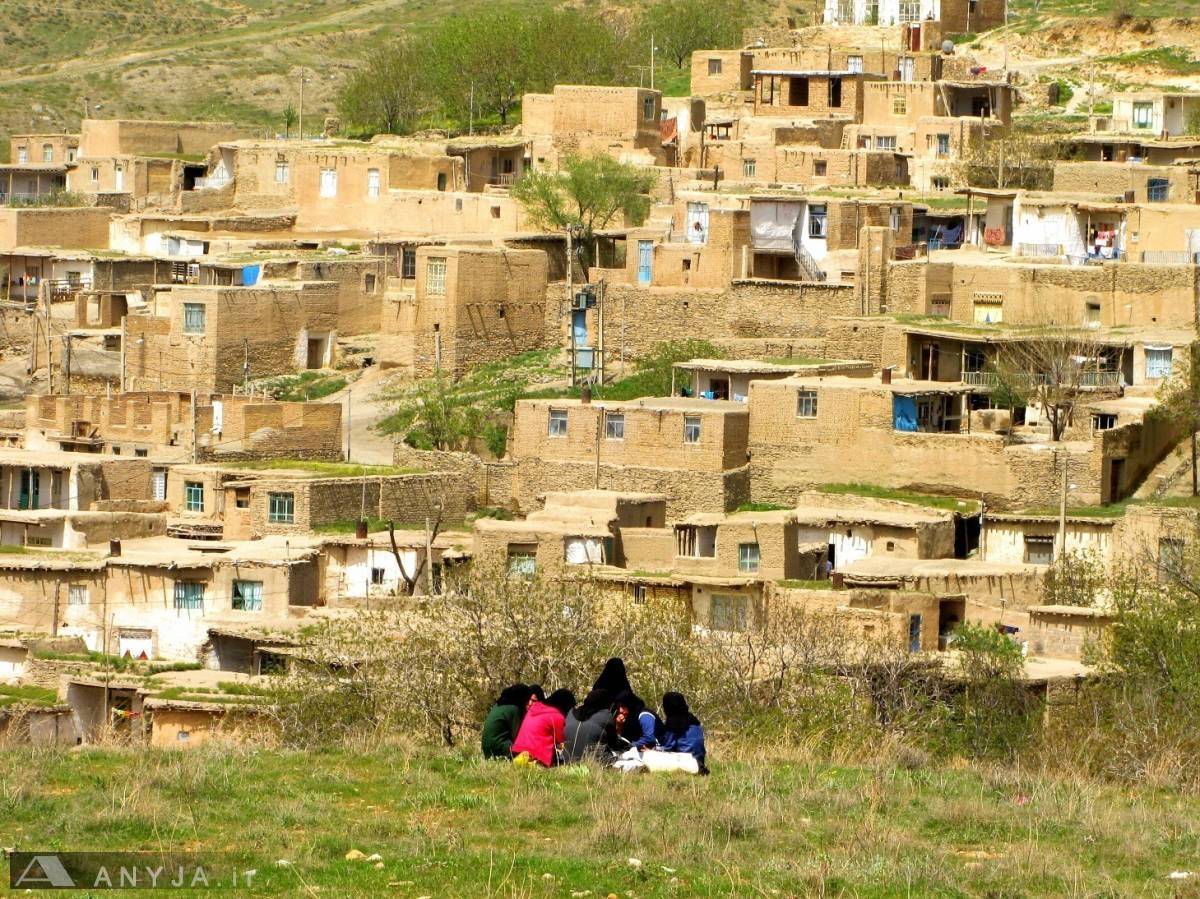 بومگردی ترلان، اتاق ۵ (همدان، اسدآباد)