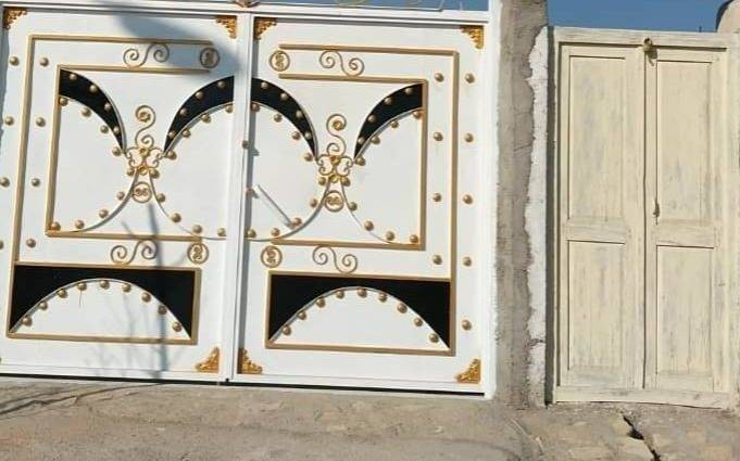 بوم گردی بابا خداداد، سوئیت های اختصاصی (آشخانه)