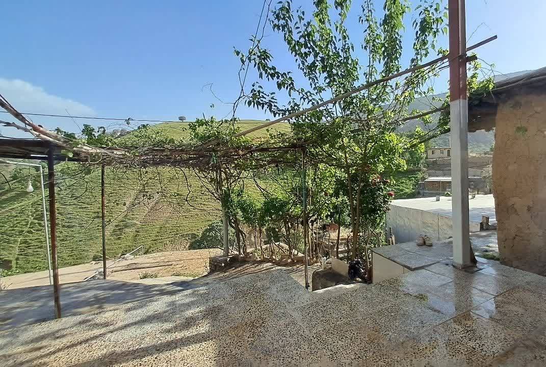 خانه روستایی شماره یک، پارکینگ دار (آبشار بیشه، روستای پسیل)