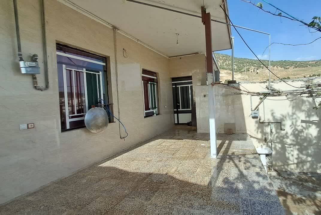 خانه روستایی شماره یک، پارکینگ دار (آبشار بیشه، روستای پسیل)