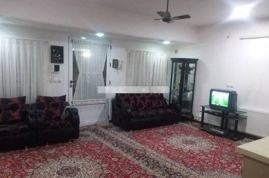 منزل یکخوابه نگین با درب برقی (یزد)
