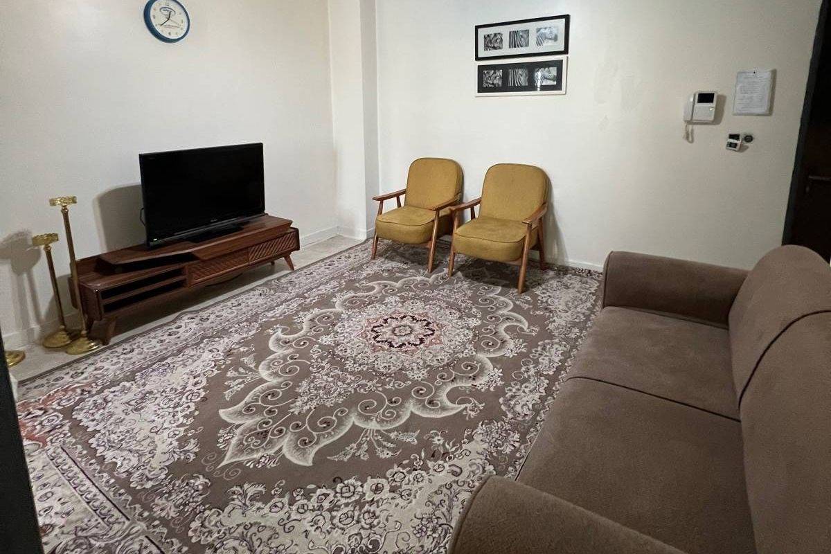 ساختمان کوروش (بومهن)