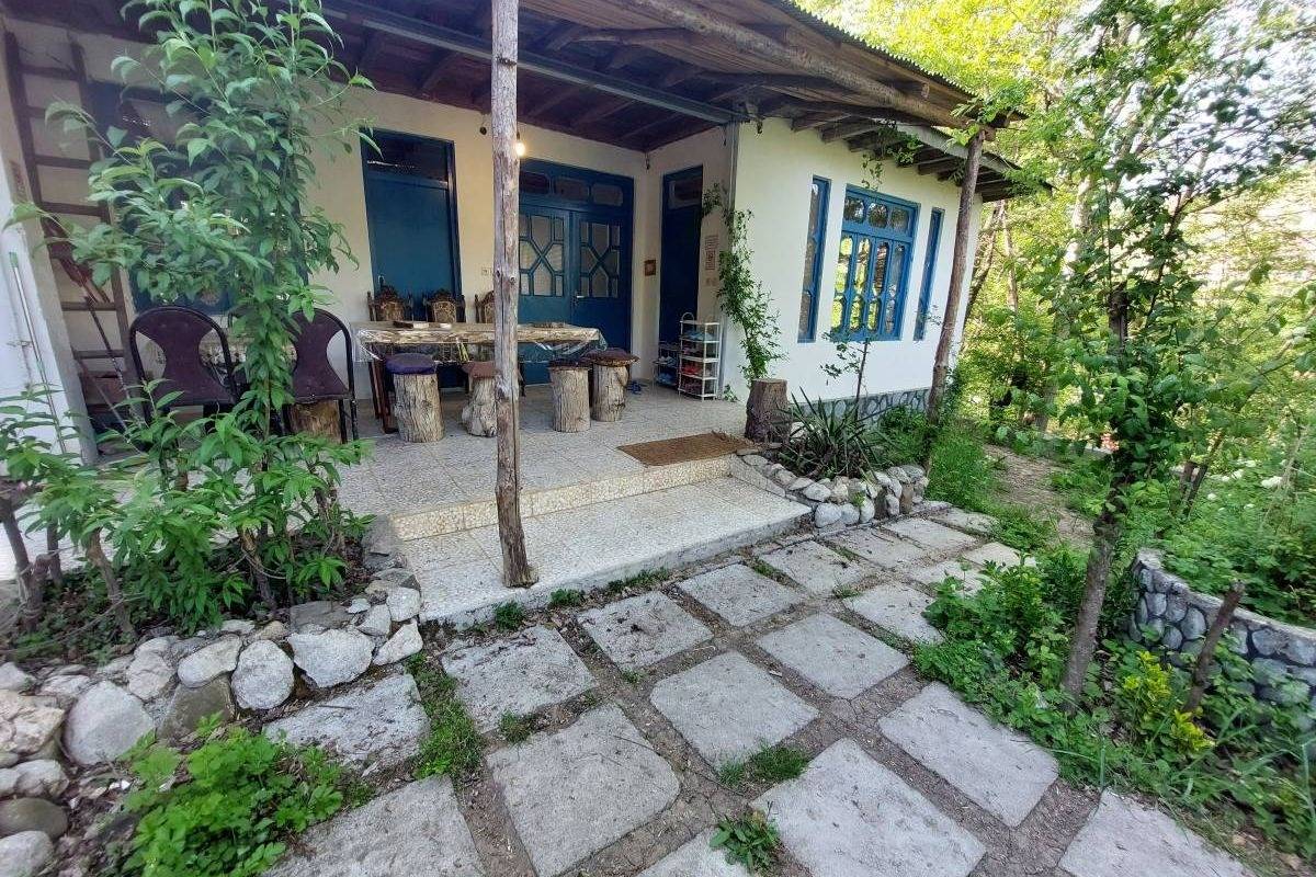 خانه زیبای دیلانِشین (مازندران، پل سفید)