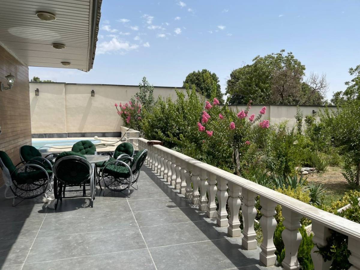 ویلا استخردار کوچه شبنم (گرمدره)