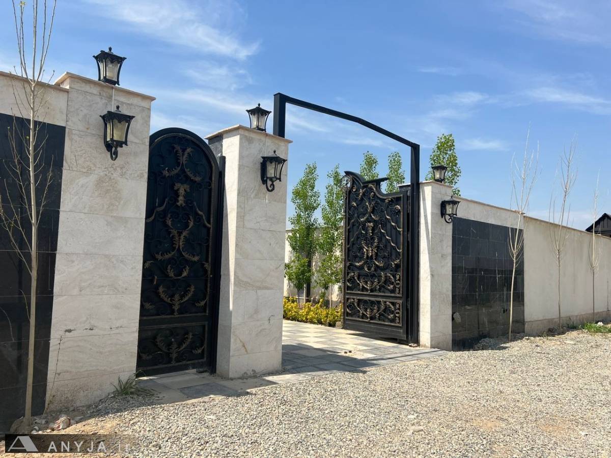 ویلا استخردار آراد (چهارباغ)