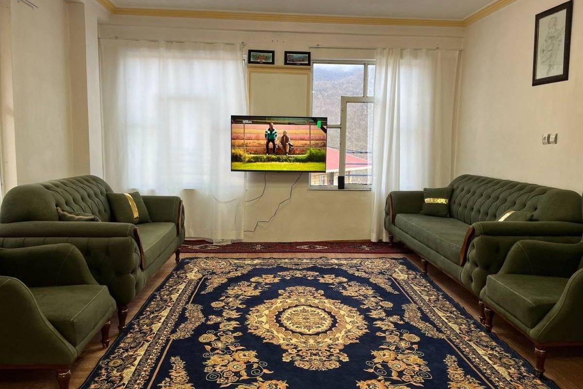 ویلا کنار آبشار شیله وشت (تالش)