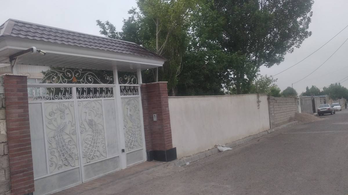 ویلا دوخواب دربستی گلستان (سرعین)