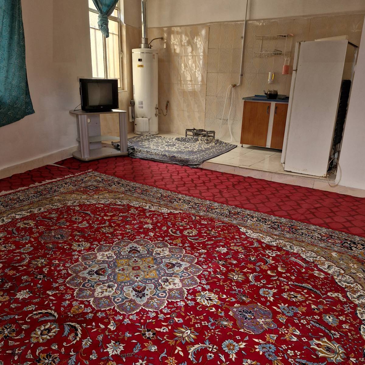 اتاق مهمان پذیر پارسیان نریمانی (لرستان، آبشار بیشه)