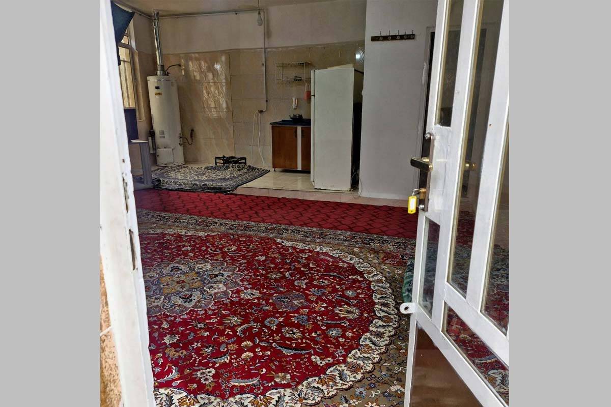 اتاق مهمان پذیر پارسیان نریمانی (لرستان، آبشار بیشه)