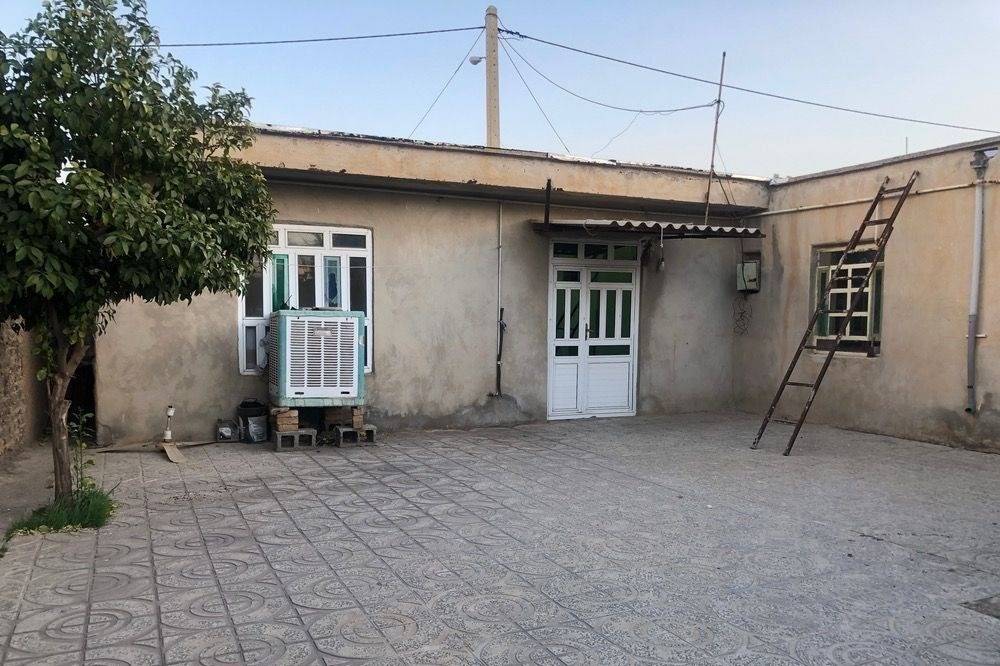 خانه دربستی دو خواب حیاط دار (ایلام، بدره)